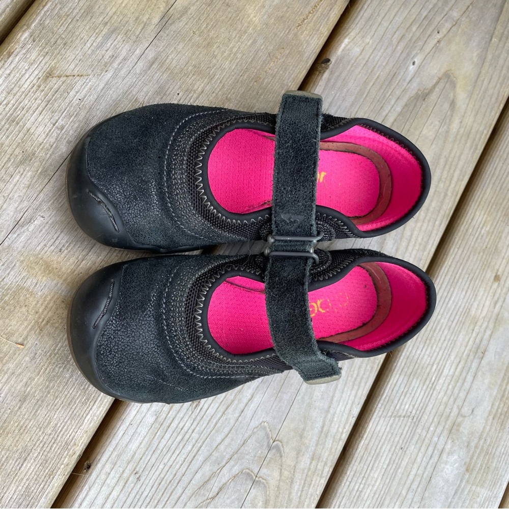 PLAE Black and Pink Dress Shoes with Velcro Strap